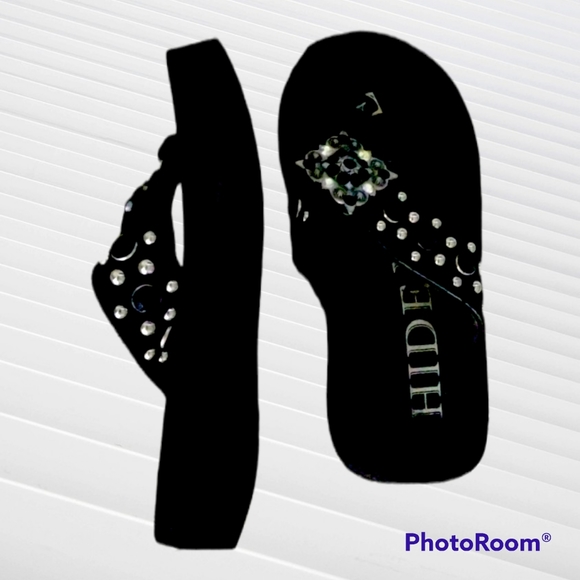 Hide and Sole thong wedge sandals - Picture 2 of 4